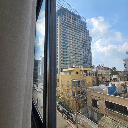 Hayarkon 24 Beach Apartment Tlv Tel Aviv Exterior photo